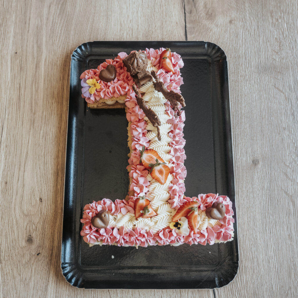 Gâteau d'anniversaire au Touquet : découvrez les Number Cakes du Village Suisse